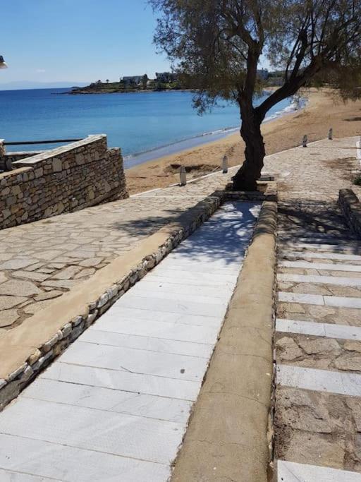Hh Bay Apartment Logaras Exterior photo