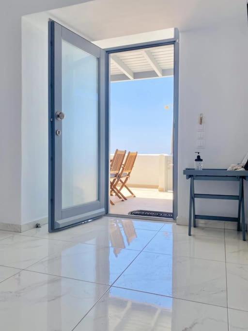 Hh Bay Apartment Logaras Exterior photo
