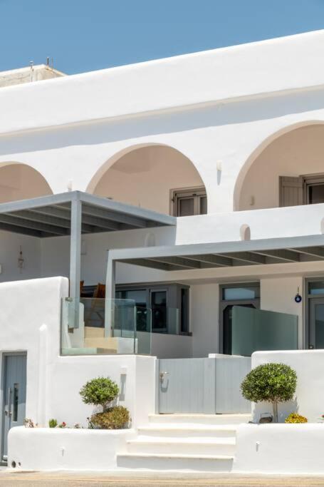 Hh Bay Apartment Logaras Exterior photo